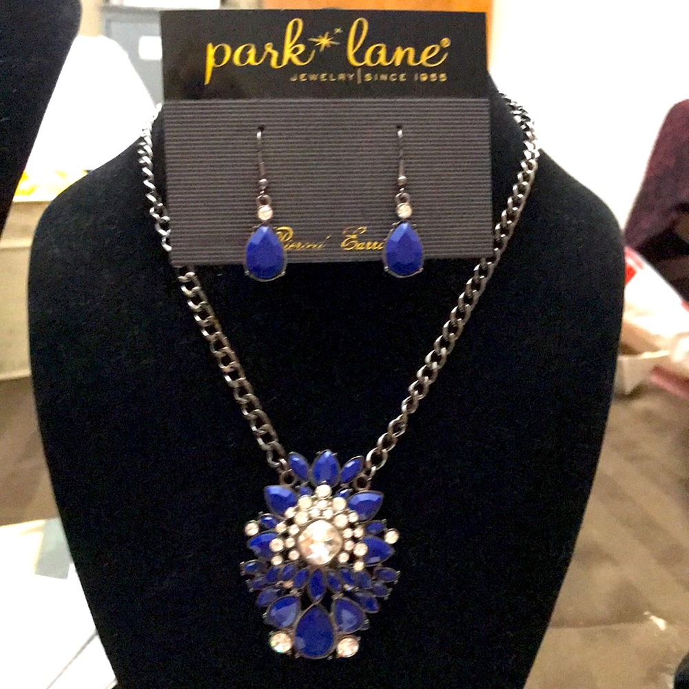 Park Lane SPELLBOUND Necklace & Earrings set